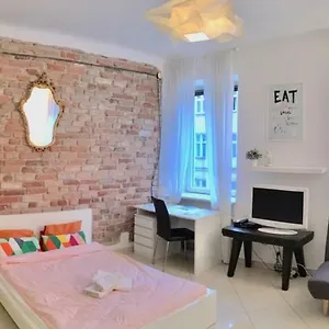 Nowogrodzka Cozy Studio Warszawa
